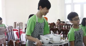 EcoCamp 2019 – Trực bếp: Niềm vui tự phục vụ