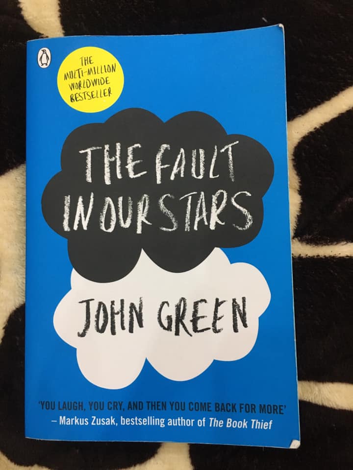 The Fault in Our Stars cover book (1)