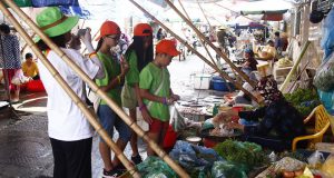 EcoCamp 2019 đợt 3 – Trải nghiệm đi chợ Đình Đoài
