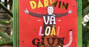 Sách hay: Darwin và loài giun siêu phàm