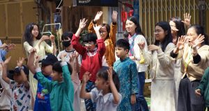 Đón Xuân Bính Ngọ êm vui